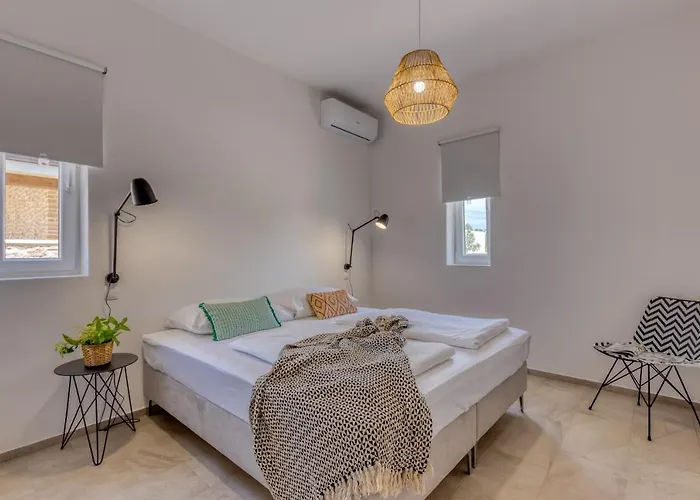 Villa Vela Muline - 8 2 Guests - Heated Pool *